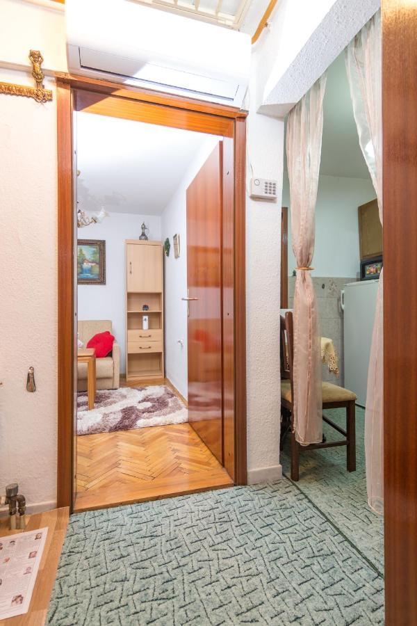 Apartman Lamija Saraievo Exterior foto